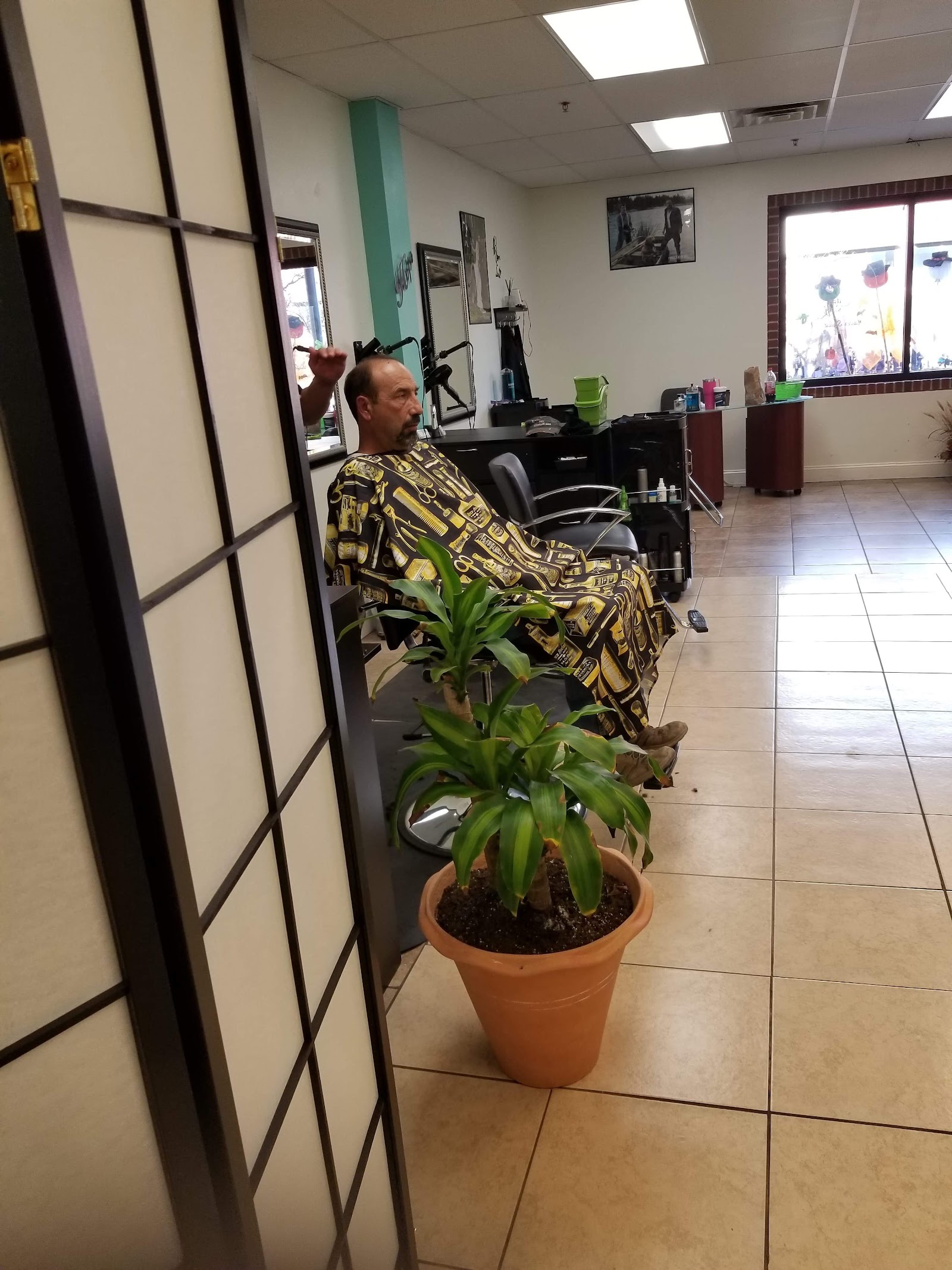 River's Edge Salon & Nails LLC nail photo 6